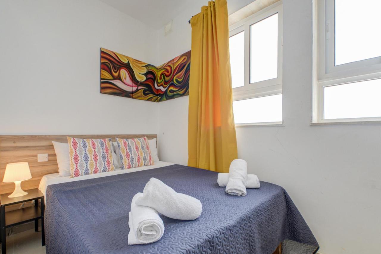 Msida Creek one bedroom Apartment Buitenkant foto