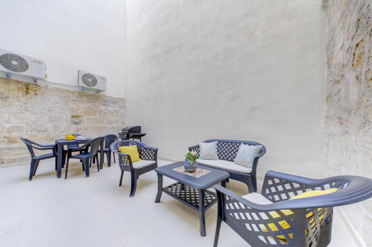 Msida Creek one bedroom Apartment Buitenkant foto