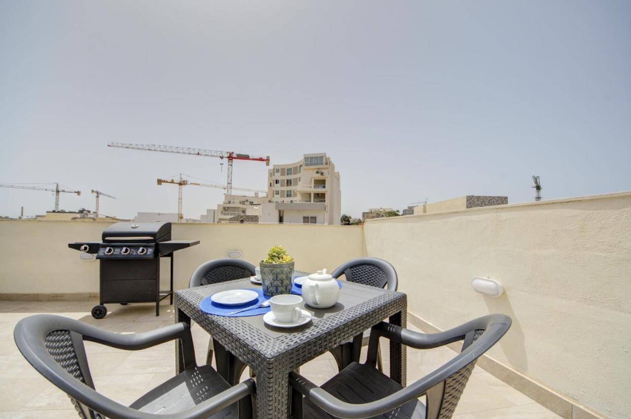 Msida Creek one bedroom Apartment Buitenkant foto
